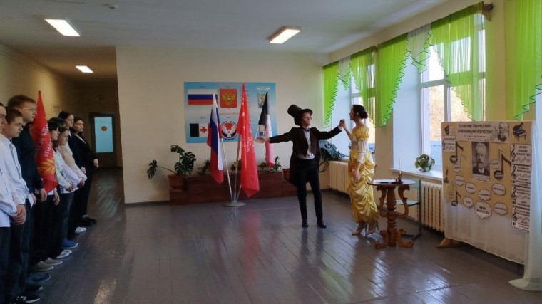 Начало не только новой учебной недели, но и новой учебной четверти..